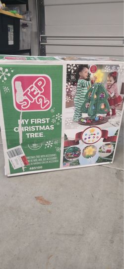 Step2 My First Christmas Tree - Interactive Toy (18mo+)