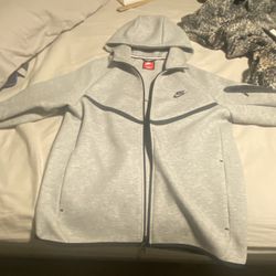 Light Grey Nike Tech, Adult Medium