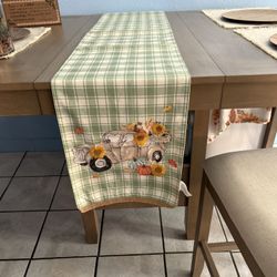 Fall Table Runner