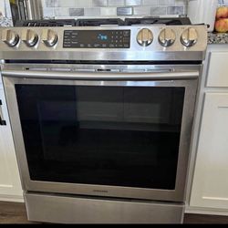 Gas Stove Like New
