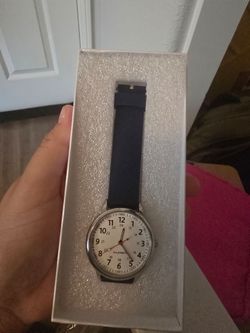 Pulsometer Analog Watch with Navy Strap