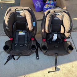 Baby/Toddler Car Seats Pair
