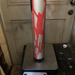 Demarini CF6. Fastpitch Softball Bat (DemoHouse model)