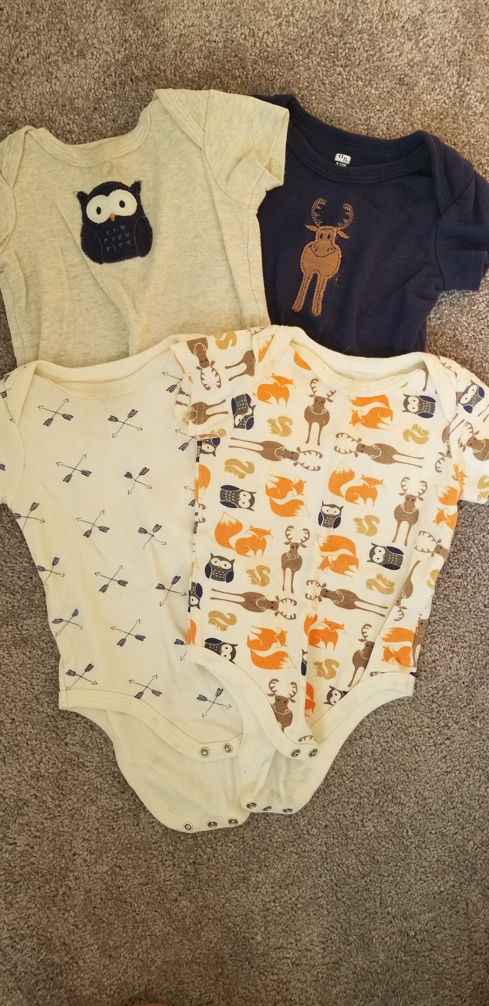Lot of 9-12 mo unisex onesies