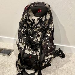 Killik K2800 46 Liter Hybrid Day Pack / Backpack - Veil Big Sky Camo