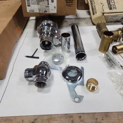 Flushometer Duel Filterd Dia. 1.28 Gpf   Missing Parts 111. 1.28 Smo.  M