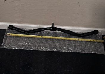 Brand-New 30-Inch Angled Lat Pulldown Cable Bar