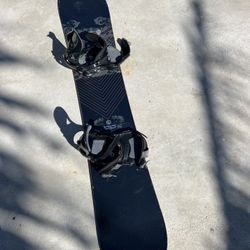 Ltd 158cm Snowboard 