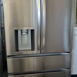 Lg Refrigerator With Four Drawers