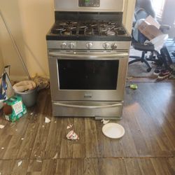 Frigidaire Gas Stove