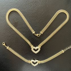 14 K Gold Plated Heart ❤️ Chain With Bracelet Set.