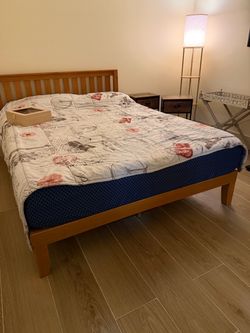 Solid Wood Queen Bed Frame – Natural Wood Slat Headboard
