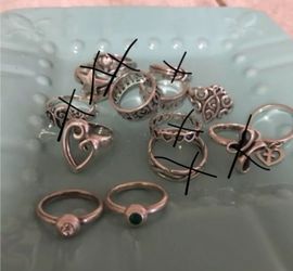 James Avery rings **** Price and size vary *******