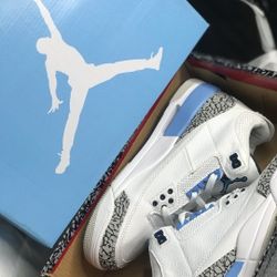 Unc Jordan Retro 3