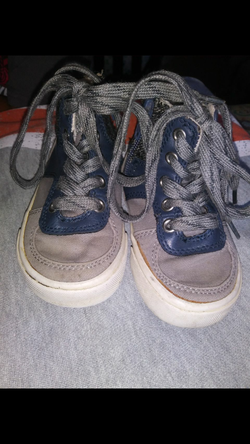 Toddler shoes