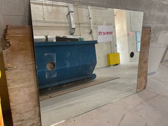 Bathroom mirror 179.5 X 147.5 cm