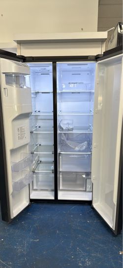 36 in. 27.4 cu. ft. Standard Depth Side by Side Refrigerator in Fingerprint-Resistant Black Stainles
