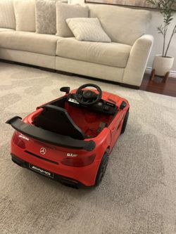 Red Mercedes Power Wheel