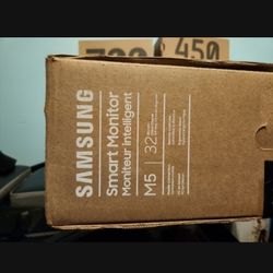 Brand new 32 inch smart monitor screen for sale never used in original box