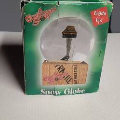 2004 Neca  A Christmas Story Snow Globe  Leg Lamp Lights Up Excellent Condition