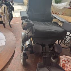 Electric Wheelchair