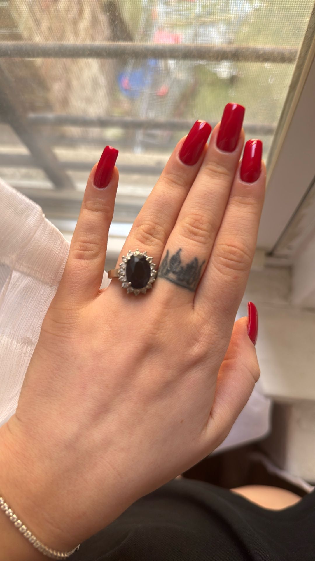 Woman’s Ring