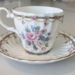 Vintage Crown Dorset Fine Bone China Staffordshire England Tea Cup And Saucer