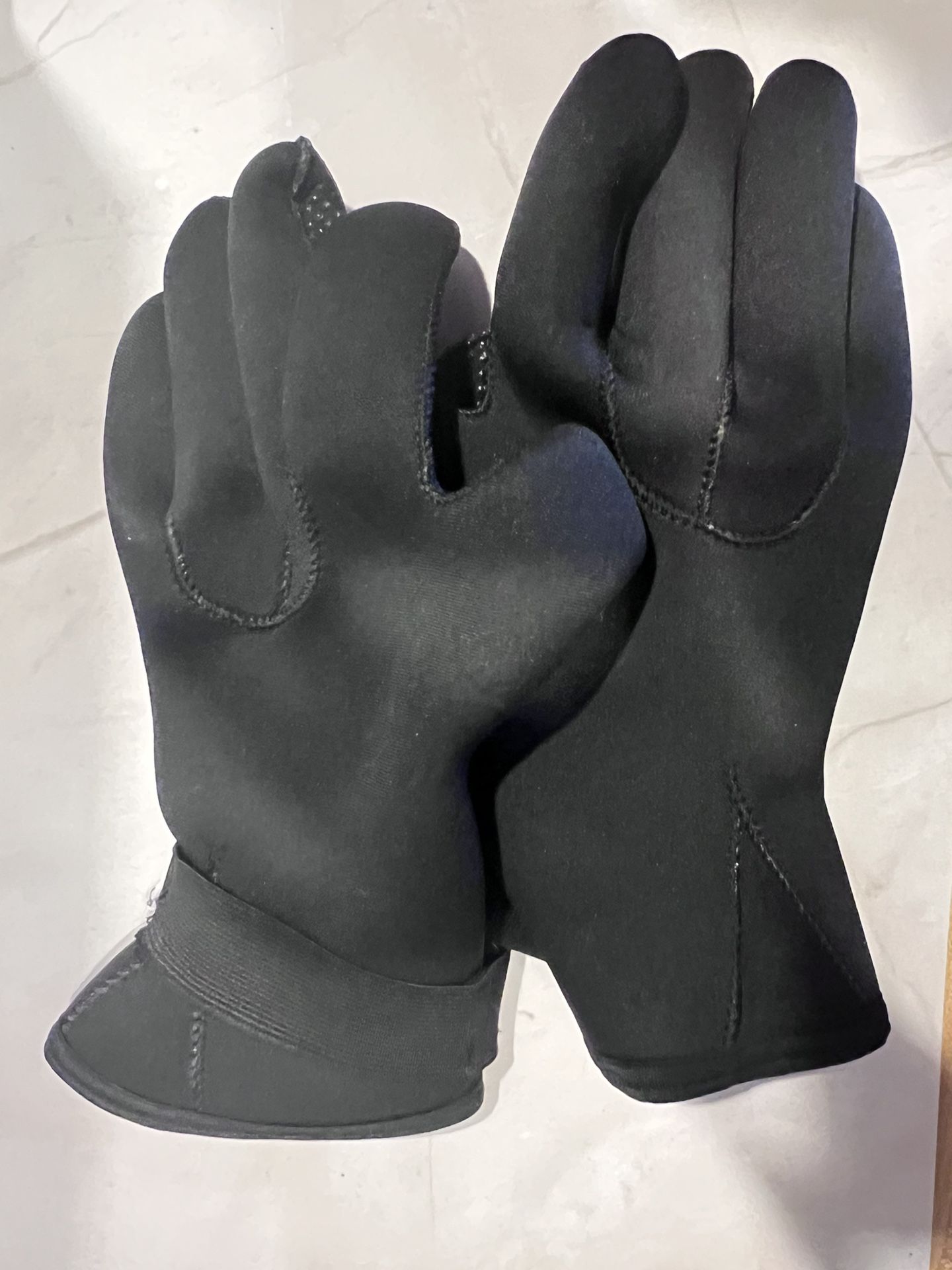 Unisex Neoprene Diving Gloves – Size 7 – Thermal Wetsuit Gloves with Textured Grip – Black