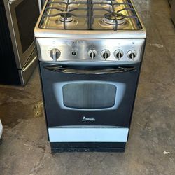 Avanti Gas Stove ( W 24)