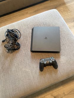 PlayStation 4 Slim