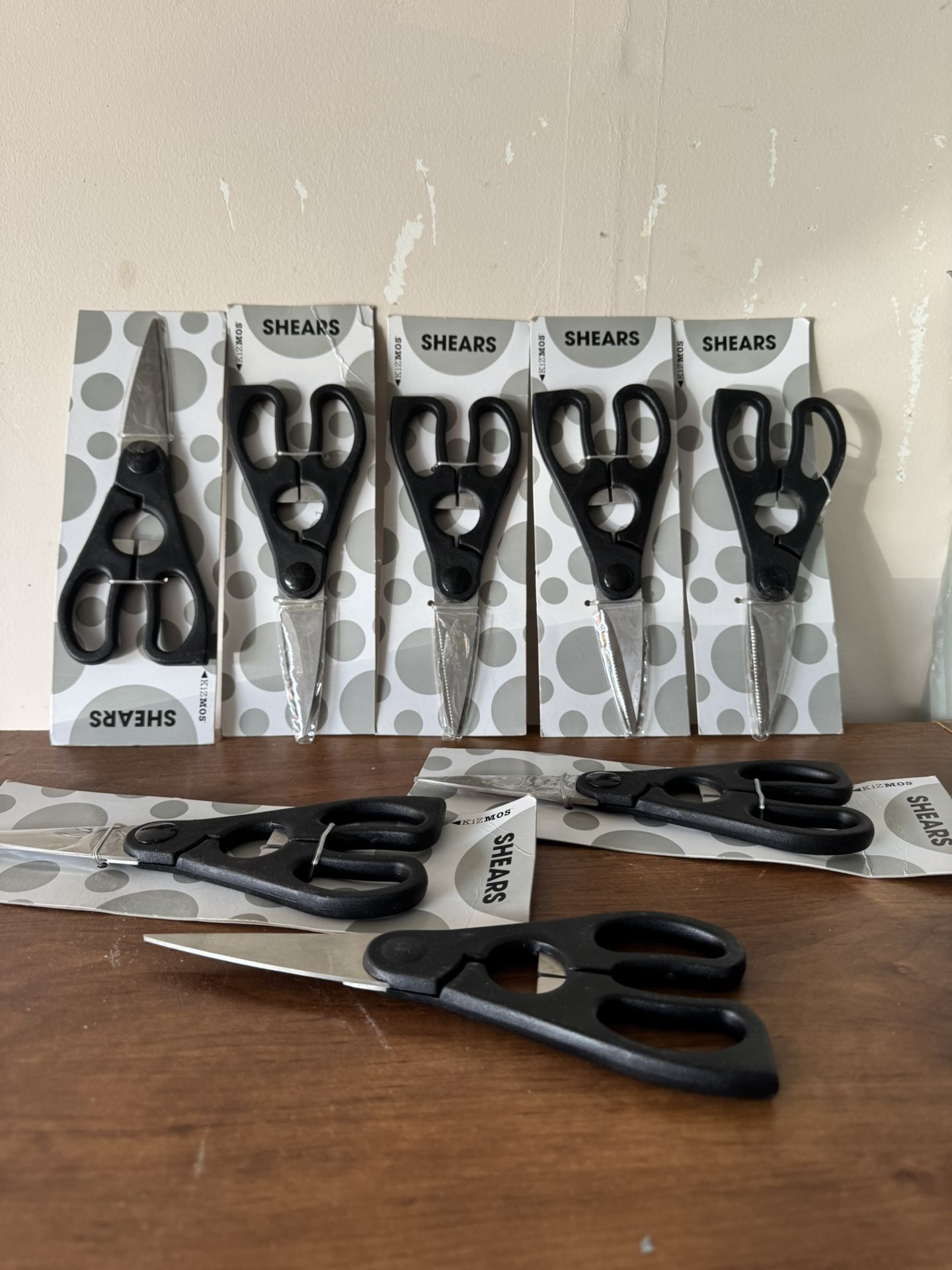 Kizmos Shears - 8 New in Package