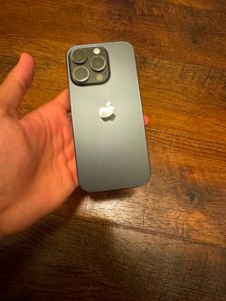 iPhone 16 pro 128gb