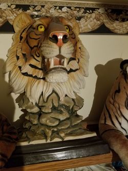 A lion head statue
