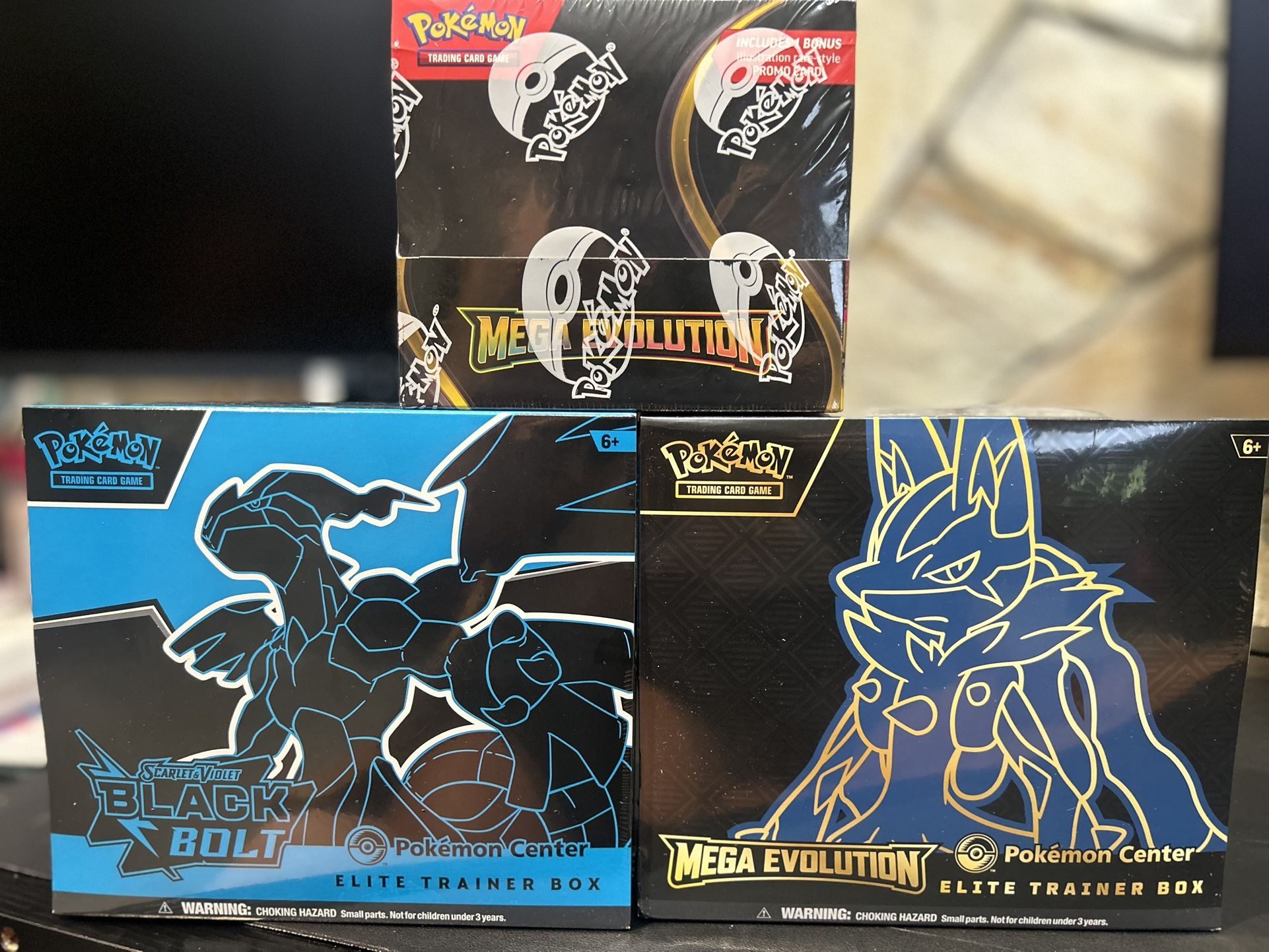 TCG Pokémon Sealed Bundle – 3 Items