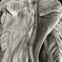 GIRLS JACKET. NEW W/O TAGS