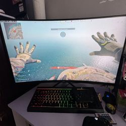 Curved Monitor And Apple Desktop 