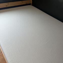 Full Size Mattress-Clean 