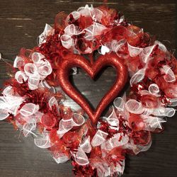 Brand New Valentine’s Day Wreath