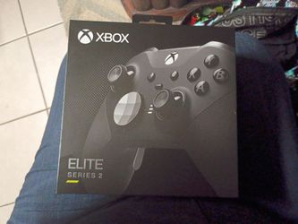 Xbox Elite Series 2 controller set