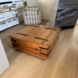 Rustic Coffee Table With Storage