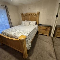4 piece bedroom set for FREE!! 
