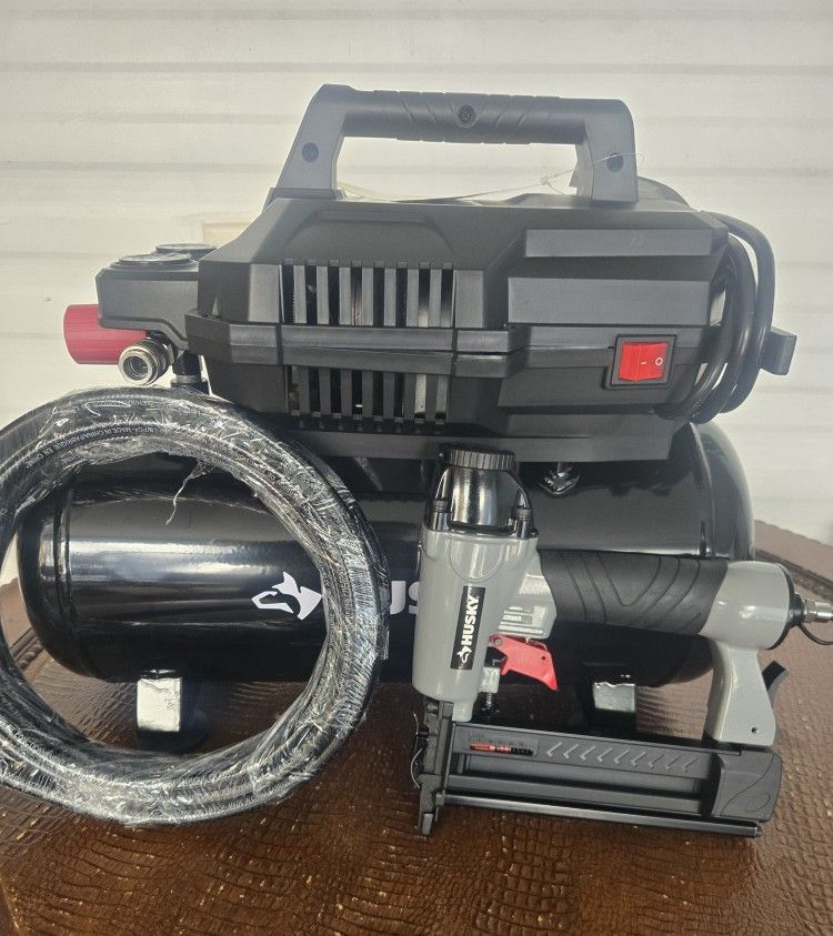 Husky AIR COMPRESSOR
