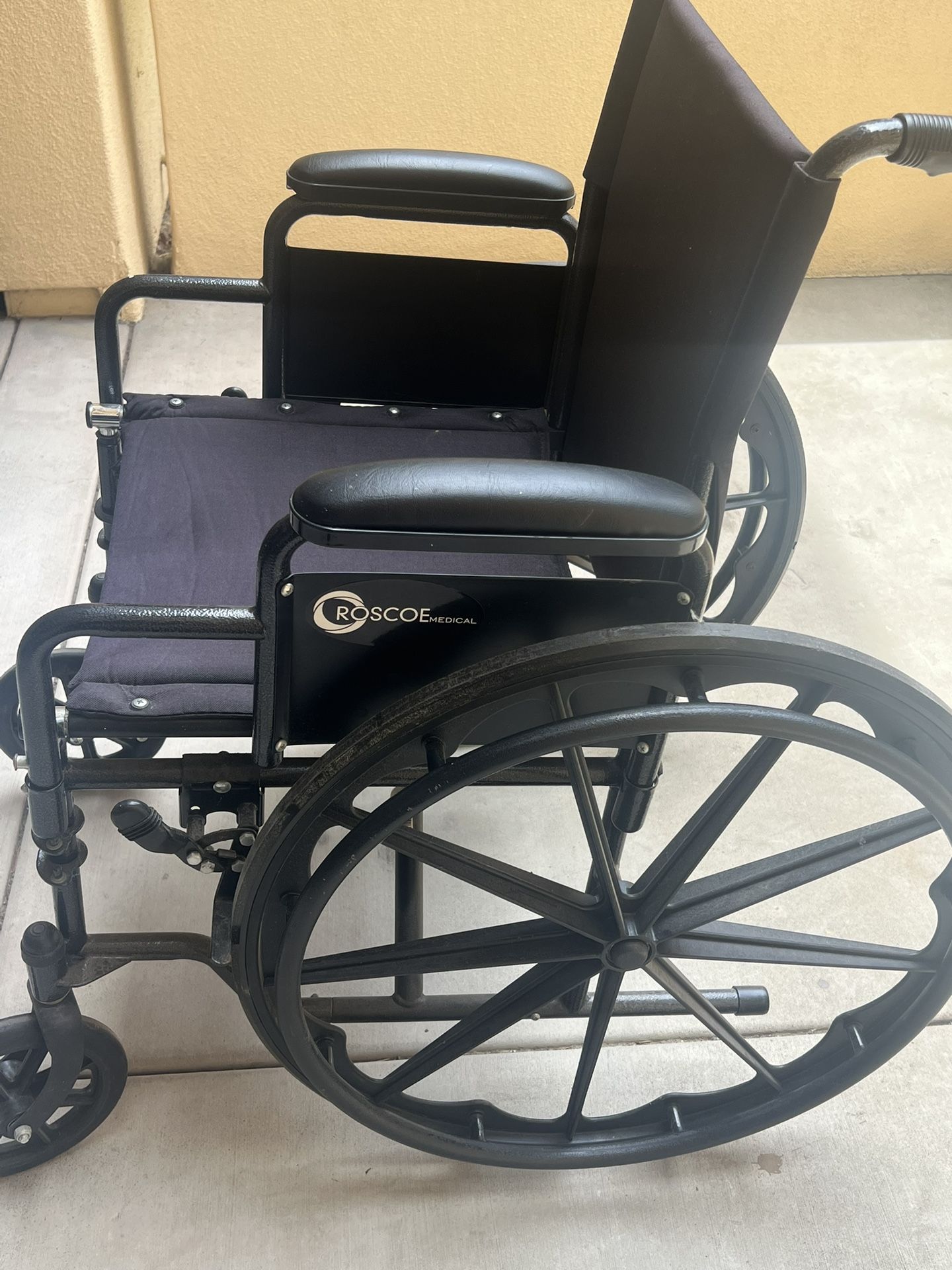 SILLA DE RUEDAS ROSCOE MEDICAL K-1 LITE SERIES