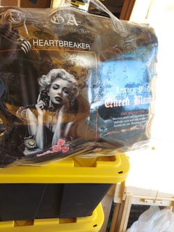Marilyn Queen Blanket