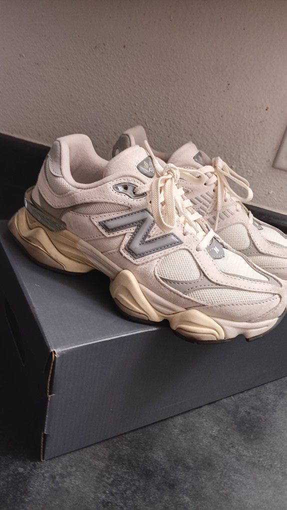 New Balance 9060