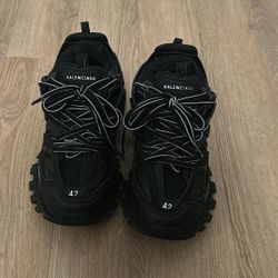 Balenciaga Tracks