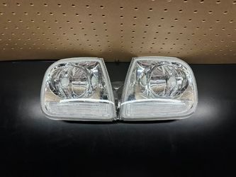 97-03 Ford F150 SVT Clear Corner Lights