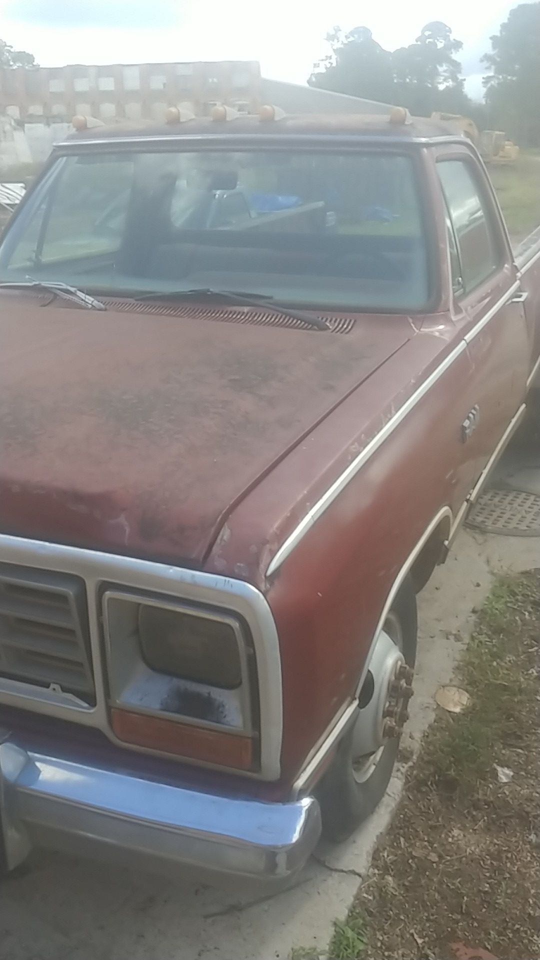 1985 Dodge Pickup