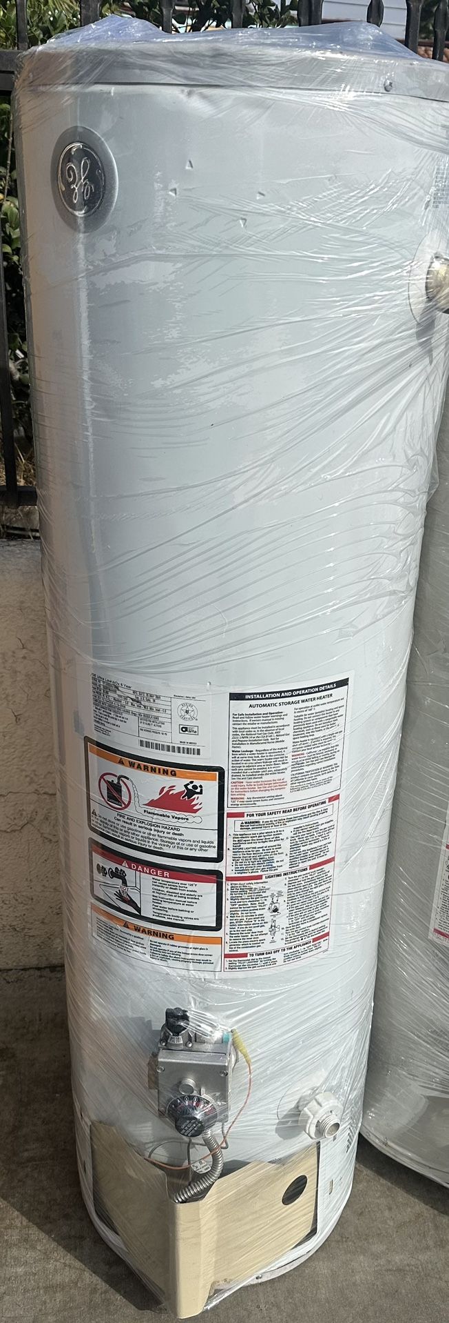 GE Water Heater 29 Gallons