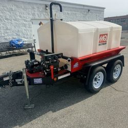 Excellent Condition 500 Gal Water Trailer